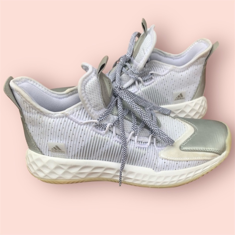 ADIDAS Pro Boost Low Men Basketball Shoes Sneakers Size 6.5 White Silver FW9495